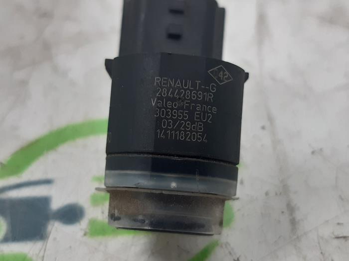 PDC Sensor from a Opel Vivaro 1.6 CDTi BiTurbo 145 2019