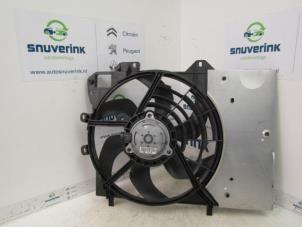 Used Fan motor Peugeot 208 I (CA/CC/CK/CL) 1.6 Blue HDi 100 Price € 30,00 Margin scheme offered by Snuverink Autodemontage