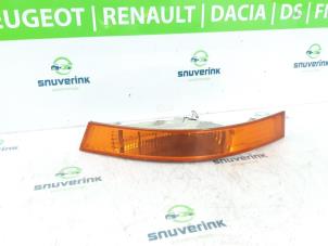 Usagé Feu clignotant gauche Renault Master III (FD/HD) 3.0 dCi 16V 140 Prix € 30,25 Prix TTC proposé par Snuverink Autodemontage