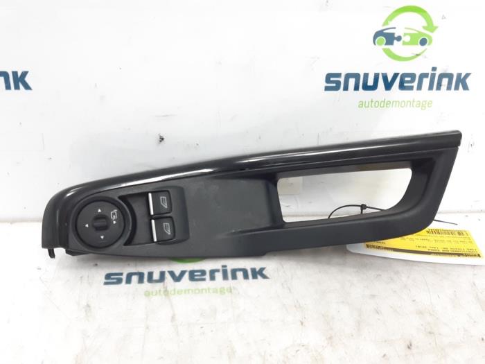 Usados Interruptor combinado de ventanillas Ford Fiesta 6 (JA8) 1.5 TDCi Precio € 25,49 Norma de margen ofrecido por Snuverink Autodemontage