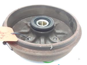 Used Rear brake drum Citroen C4 Cactus (0B/0P) 1.2 PureTech 82 12V Price on request offered by Snuverink Autodemontage