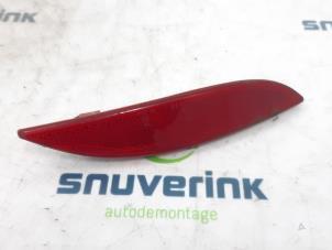 Used Rear bumper reflector, right Renault Megane III Grandtour (KZ) 1.5 dCi 110 Price € 20,00 Margin scheme offered by Snuverink Autodemontage