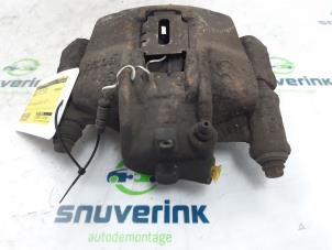 Used Front brake calliper, right Mercedes Vito (638.0) 2.2 CDI 112 16V Price on request offered by Snuverink Autodemontage