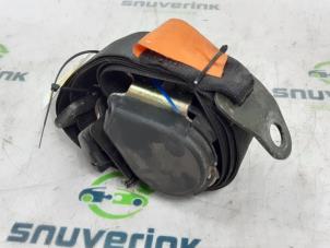 Used Front seatbelt, left Mercedes Vito (638.0) 2.2 CDI 112 16V Price on request offered by Snuverink Autodemontage