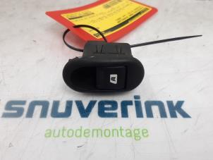 Used Electric window switch Citroen C2 (JM) 1.1 Price € 25,00 Margin scheme offered by Snuverink Autodemontage
