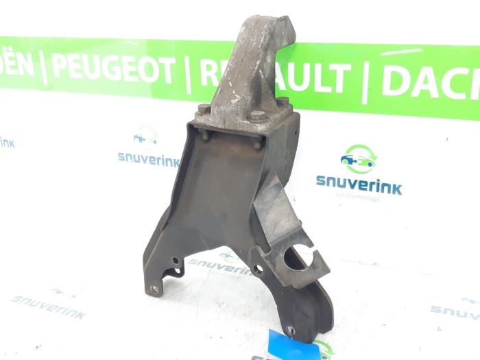 Usagé Support moteur Peugeot Boxer (230L) 1.9D 270C Prix € 30,86 Prix TTC proposé par Snuverink Autodemontage