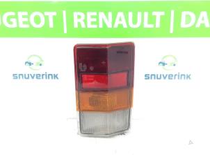 Used Taillight, right Peugeot Boxer (230L) 1.9D 270C Price € 48,40 Inclusive VAT offered by Snuverink Autodemontage