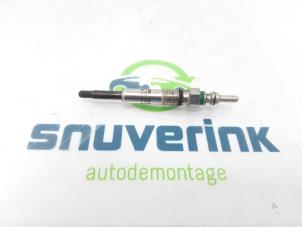 Usagé Bougie de préchauffage Renault Scénic II (JM) 1.5 dCi 85 Prix € 15,00 Règlement à la marge proposé par Snuverink Autodemontage
