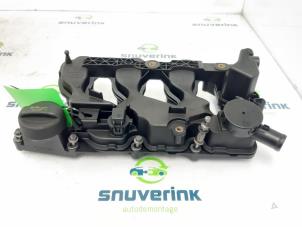 Used Rocker cover Opel Vivaro 1.5 CDTI 120 Price € 90,75 Inclusive VAT offered by Snuverink Autodemontage