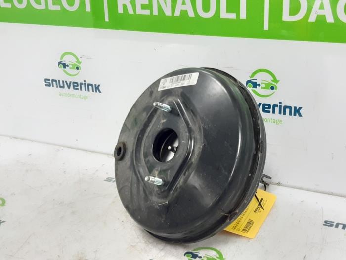 Usagé Servo frein Dacia Logan MCV III/Sandero Wagon (SD07) 0.9 TCe 90 12V Prix € 84,69 Prix TTC proposé par Snuverink Autodemontage