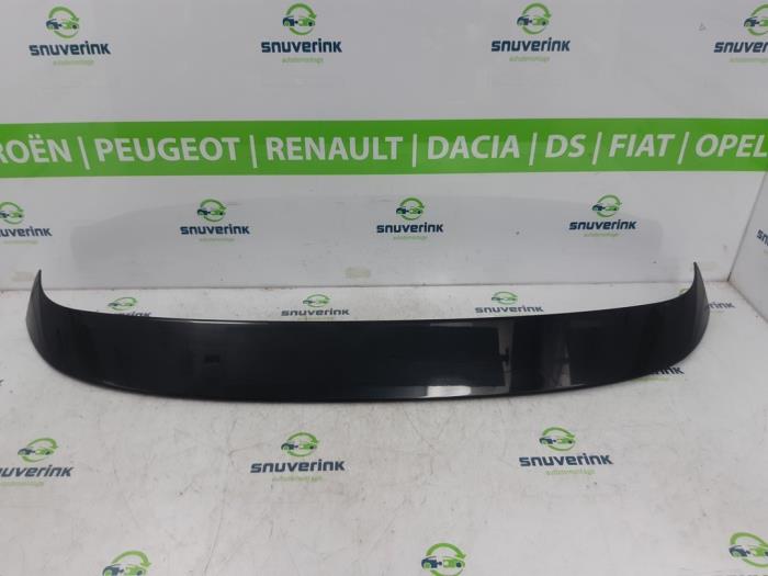 Begagnade Spoiler Citroen C4 Berline (NC) 1.6 16V GT THP Pris € 72,25 Marginaltabell erbjuds av Snuverink Autodemontage