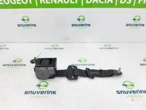 Used Rear seatbelt, right Citroen C4 Berline (NC) 1.6 16V GT THP Price € 65,00 Margin scheme offered by Snuverink Autodemontage