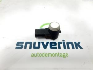 Używane Czujnik parkowania Citroen C4 Berline (NC) 1.6 16V GT THP Cena € 25,00 Procedura marży oferowane przez Snuverink Autodemontage