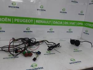Used Towbar wiring kit Citroen C4 Berline (NC) 1.6 16V GT THP Price € 50,00 Margin scheme offered by Snuverink Autodemontage