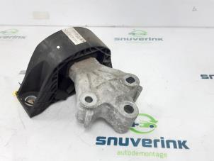 Usagé Support moteur Renault Zoé (AG) 65kW Prix € 60,50 Prix TTC proposé par Snuverink Autodemontage