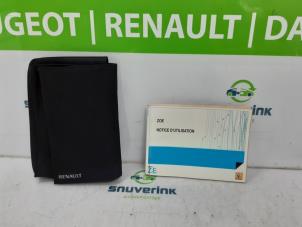 Usados Instrucciones(varios) Renault Zoé (AG) 65kW Precio de solicitud ofrecido por Snuverink Autodemontage