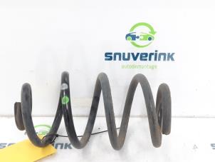 Usagé Ressort de flexion arrière Renault Zoé (AG) 65kW Prix € 42,35 Prix TTC proposé par Snuverink Autodemontage