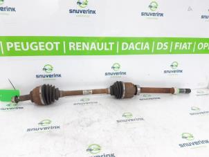 Used Front drive shaft, right Opel Vivaro 1.6 CDTi BiTurbo 145 Price € 181,50 Inclusive VAT offered by Snuverink Autodemontage