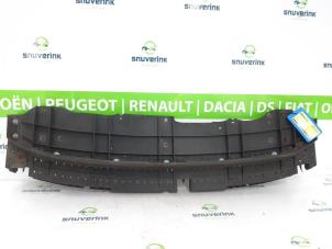 Used Front bumper frame Peugeot 107 1.0 12V Price € 35,00 Margin scheme offered by Snuverink Autodemontage