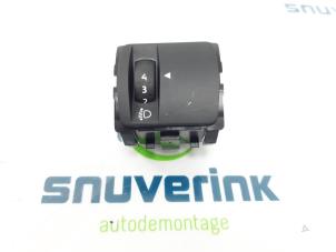 Używane Przelacznik reflektora LHV Renault Twingo III (AH) 1.0 SCe 70 12V Cena € 20,00 Procedura marży oferowane przez Snuverink Autodemontage