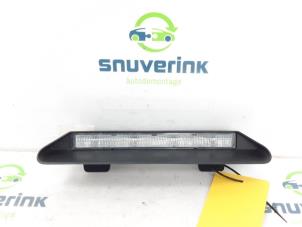 Used Third brake light Renault Twingo III (AH) ZE R80 Price € 30,00 Margin scheme offered by Snuverink Autodemontage
