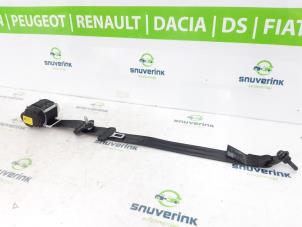 Usagé Ceinture de sécurité arrière droite Renault Twingo III (AH) ZE R80 Prix € 50,00 Règlement à la marge proposé par Snuverink Autodemontage