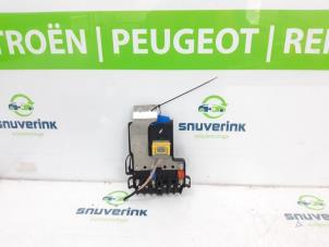 Used Fuse box Peugeot 308 (4A/C) 1.6 VTI 16V Price € 30,00 Margin scheme offered by Snuverink Autodemontage