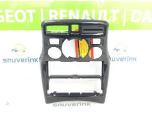 Used Dashboard part Citroen C3 Picasso (SH) 1.6 16V VTI 120 Price on request offered by Snuverink Autodemontage