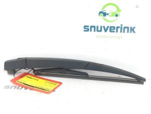 Gebrauchte Scheibenwischerarm hinten Citroen C3 Picasso (SH) 1.6 16V VTI 120 Preis € 35,00 Margenregelung angeboten von Snuverink Autodemontage