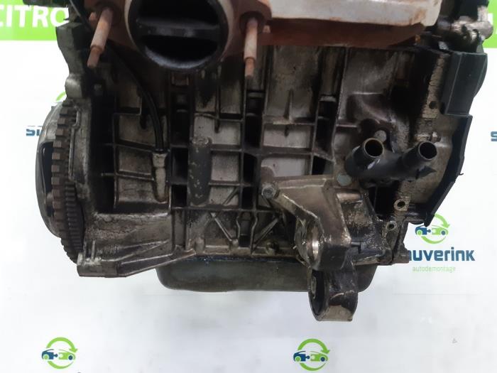 Engine Peugeot 306 1.8 - 01352B LFZ - Snuverink Autodemontage