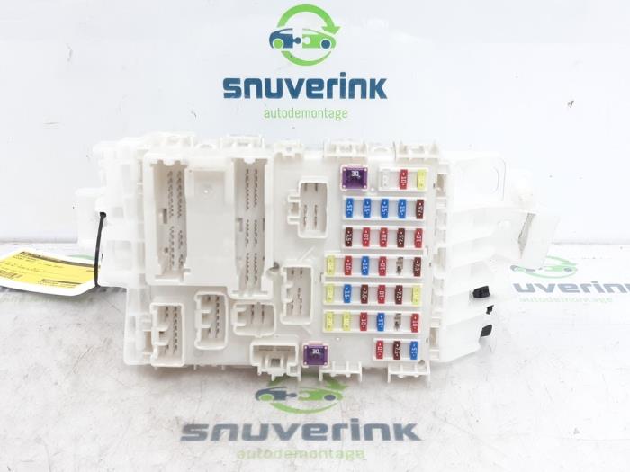 Begagnade Säkringsbox Suzuki Swift (ZA/ZC/ZD) 1.2 16V Pris € 55,23 Marginaltabell erbjuds av Snuverink Autodemontage