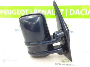 Used Wing mirror, right Renault Master III (FD/HD) 2.2 dCi 16V Price € 36,30 Inclusive VAT offered by Snuverink Autodemontage