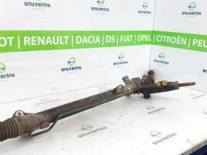 Used Steering box Renault Master III (FD/HD) 2.2 dCi 16V Price € 78,65 Inclusive VAT offered by Snuverink Autodemontage