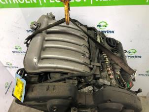 Motor van een Peugeot 607 (9D/U) 2.9 V6 24V 2001