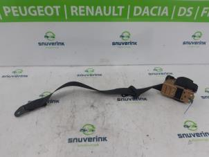 Used Front seatbelt, left Peugeot 306 (7D) 1.6 Price € 50,00 Margin scheme offered by Snuverink Autodemontage