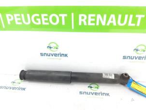 Usagé Barre amortisseur arrière gauche Peugeot 5008 II (M4/MC/MJ/MR) 1.2 12V e-THP PureTech 130 Prix € 30,00 Règlement à la marge proposé par Snuverink Autodemontage