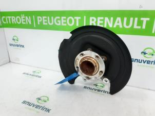 Usagé Roulement de roue arrière Peugeot 5008 II (M4/MC/MJ/MR) 1.2 12V e-THP PureTech 130 Prix € 50,00 Règlement à la marge proposé par Snuverink Autodemontage
