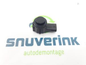 Używane Czujnik parkowania Peugeot 5008 II (M4/MC/MJ/MR) 1.2 12V e-THP PureTech 130 Cena € 25,00 Procedura marży oferowane przez Snuverink Autodemontage