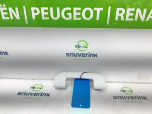 Used Handle Peugeot 5008 II (M4/MC/MJ/MR) 1.2 12V e-THP PureTech 130 Price € 30,00 Margin scheme offered by Snuverink Autodemontage