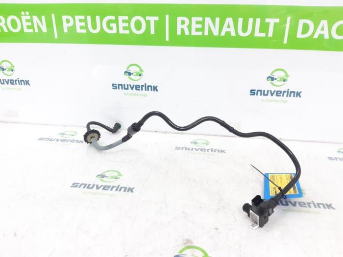 Usagé Conduit (divers) Peugeot 5008 II (M4/MC/MJ/MR) 1.2 12V e-THP PureTech 130 Prix € 30,23 Prix TTC proposé par Snuverink Autodemontage