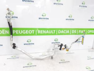 Usagé Tuyau clim Peugeot 5008 II (M4/MC/MJ/MR) 1.2 12V e-THP PureTech 130 Prix € 140,00 Règlement à la marge proposé par Snuverink Autodemontage