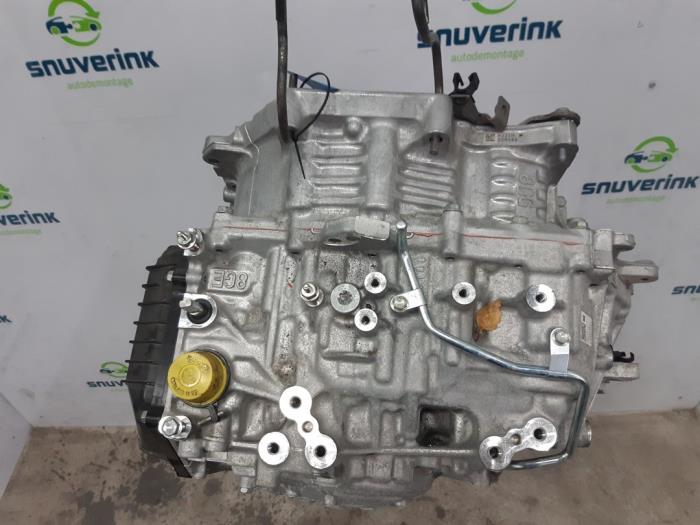 Gearbox from a Peugeot 5008 II (M4/MC/MJ/MR) 1.2 12V e-THP PureTech 130 2022