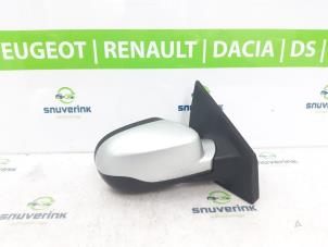 Used Wing mirror, right Renault Clio III Estate/Grandtour (KR) 1.5 dCi 85 Price € 50,00 Margin scheme offered by Snuverink Autodemontage