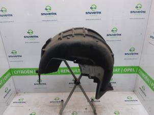 Used Wheel arch liner Peugeot 5008 II (M4/MC/MJ/MR) 1.2 12V e-THP PureTech 130 Price € 50,00 Margin scheme offered by Snuverink Autodemontage