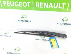 Gebrauchte Scheibenwischerarm hinten Peugeot 207/207+ (WA/WC/WM) 1.6 16V VTRi Preis auf Anfrage angeboten von Snuverink Autodemontage