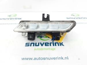 Used Daytime running light, left Renault Clio IV (5R) 0.9 Energy TCE 90 12V Price € 45,00 Margin scheme offered by Snuverink Autodemontage