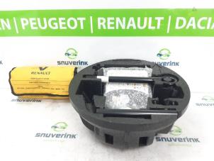 Usagé Cric Renault Clio IV (5R) 0.9 Energy TCE 90 12V Prix € 30,00 Règlement à la marge proposé par Snuverink Autodemontage