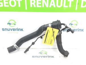 Usagé Valve RGE Renault Clio IV (5R) 0.9 Energy TCE 90 12V Prix sur demande proposé par Snuverink Autodemontage
