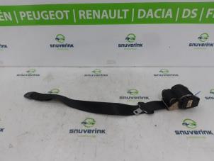 Usados Cinturón de seguridad izquierda delante Peugeot 306 (7D) 1.8 Precio € 50,00 Norma de margen ofrecido por Snuverink Autodemontage