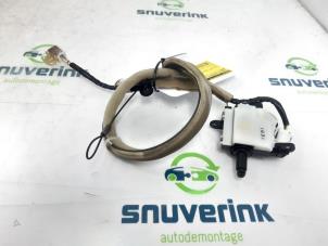 Used Tank flap lock motor Mazda CX-30 (DM) 2.0 e-SkyActiv X 186 M Hybrid 16V Price € 25,00 Margin scheme offered by Snuverink Autodemontage